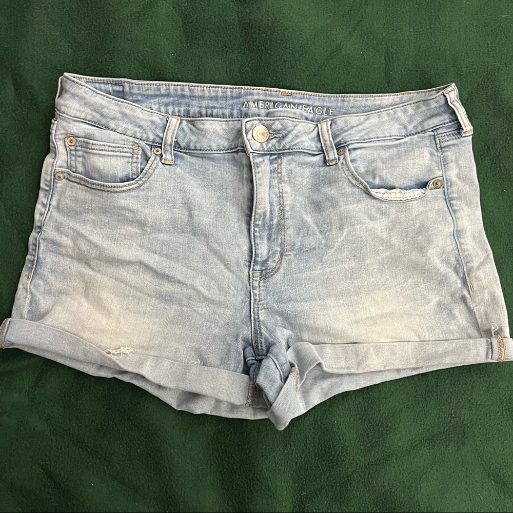 American Eagle Size 18 Light Blue Denim Shorts